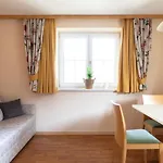 Residenz Theresa شقة فندقية
