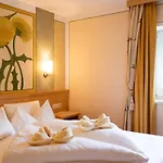 Residenz Theresa 4*