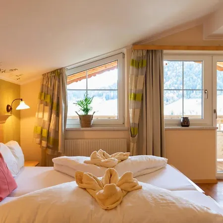 Ξενοδοχείο με διαμερίσματα Residenz Theresa 4*