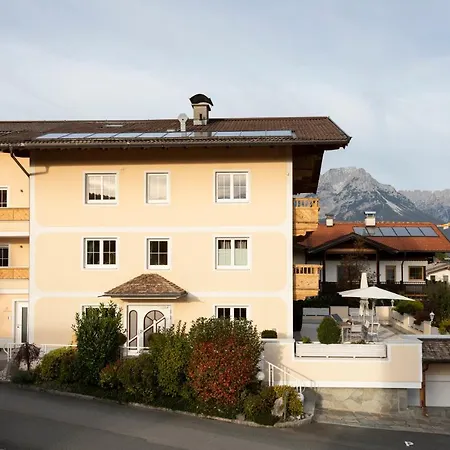 Residenz Theresa 3*